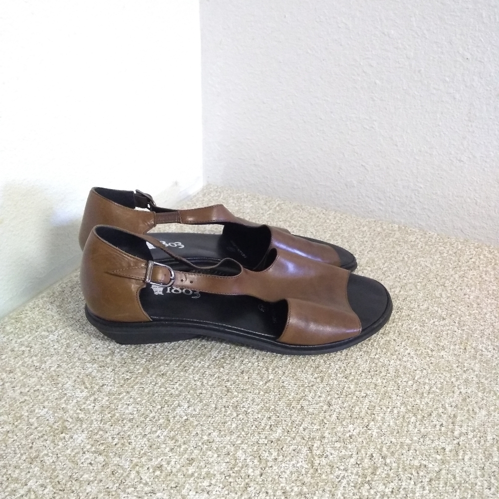 1803 Portugal Boutique Brown Leather Sandals